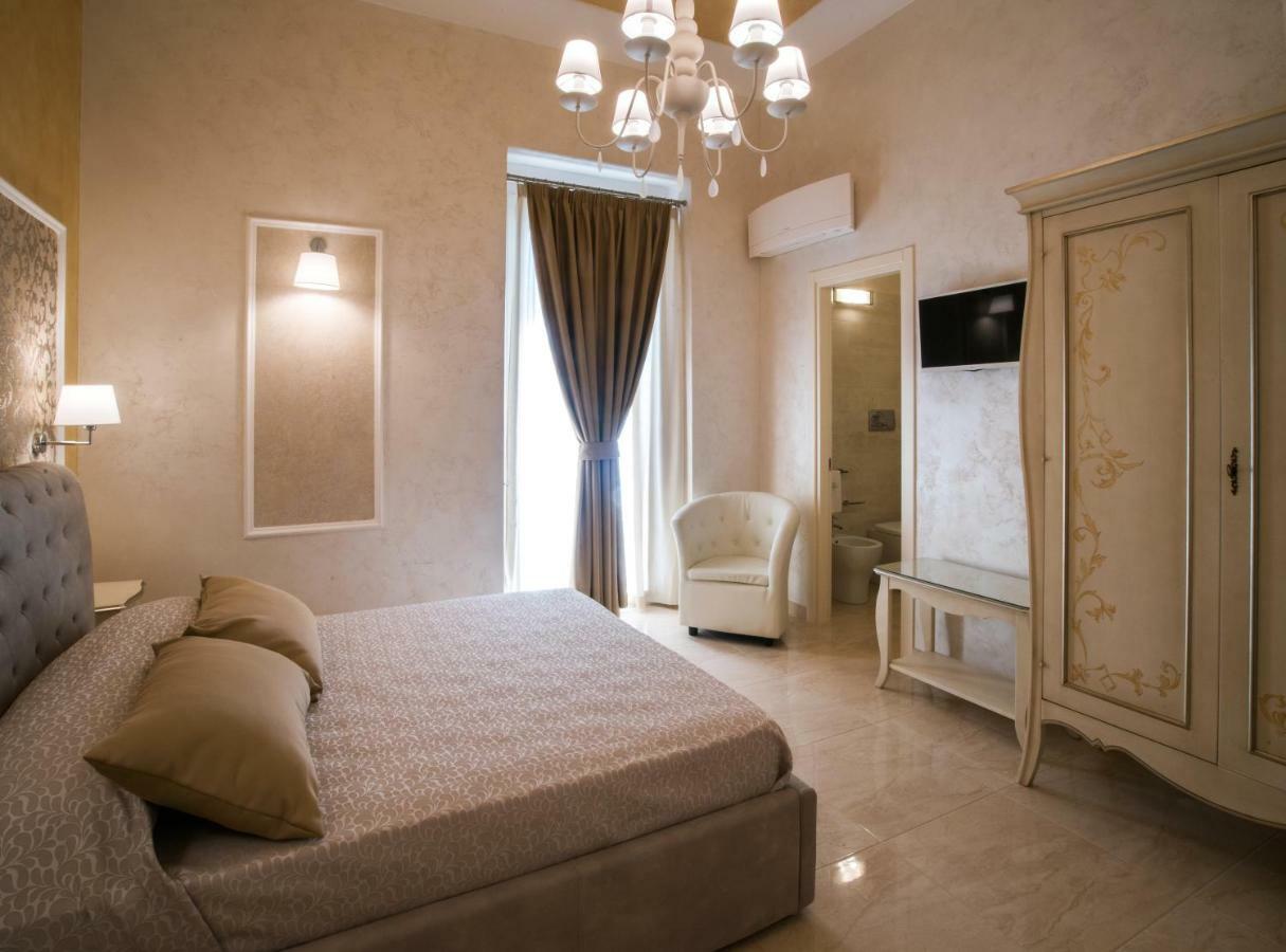 Camera Matrimoniale Deluxe con 1 Letto Supplementare